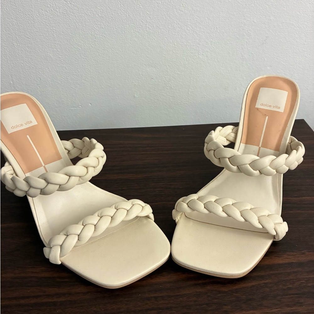 Dolce Vita Cream Chunky Heel Mules - Picture 2 of 5